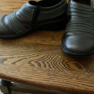 Naot women’s shoes
